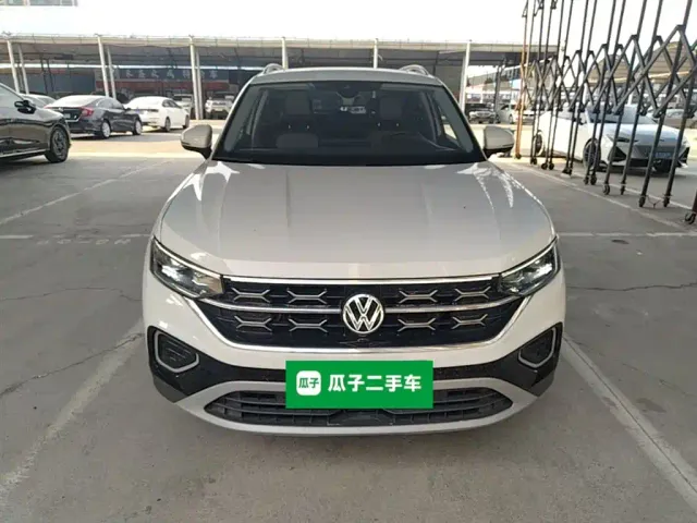 Volkswagen Tayron — Фото автомобиля 2