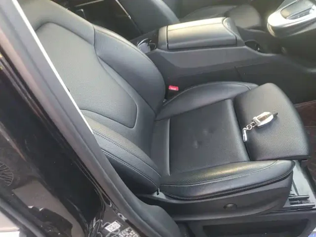 Mercedes-Benz V-Class — Фото автомобиля 24