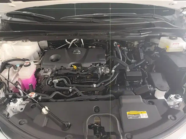 Toyota Sienna — Фото автомобиля 19