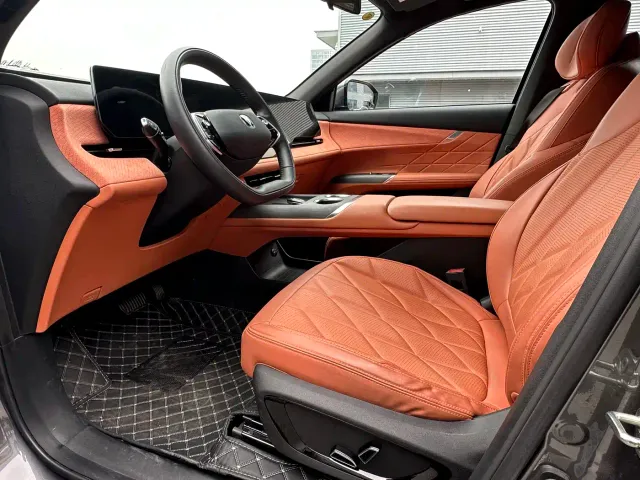 Changan CS75 Plus — Фото автомобиля 11