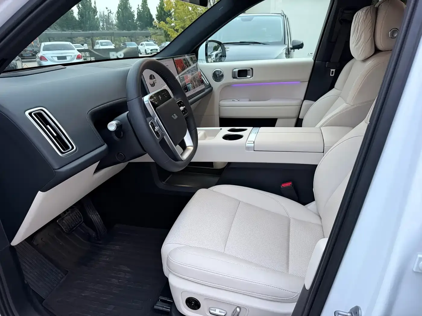 Li Auto Li Auto L6 2025 Max Smart Renewal Edition — Фото автомобиля 8