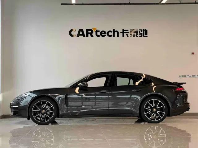 Porsche Panamera — Фото автомобиля 7