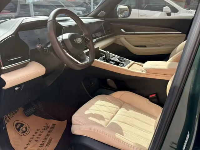 Geely Xingyue L — Фото автомобиля 4