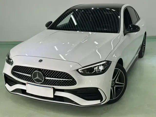 Mercedes-Benz C-Class — Фото автомобиля 2