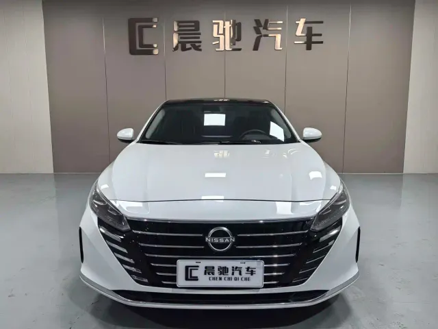 Nissan Teana — Фото автомобиля 2