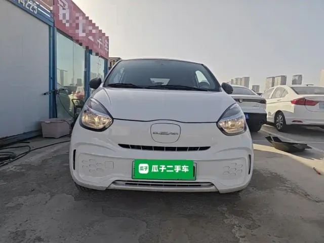 Roewe Clever — Фото автомобиля 2