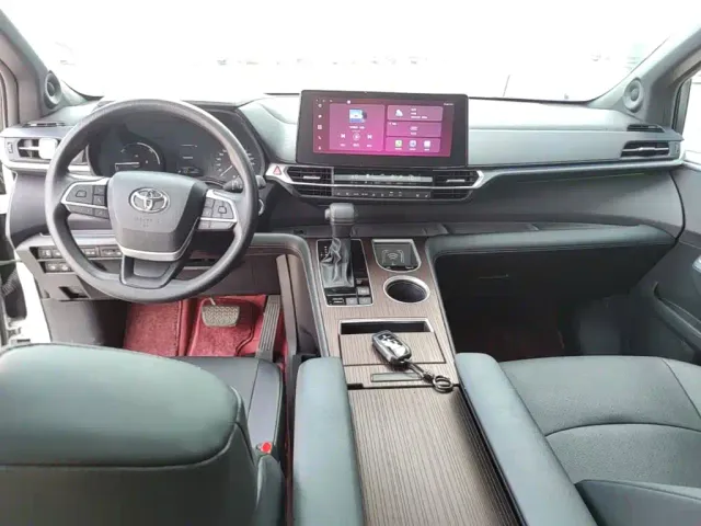 Toyota Granvia — Фото автомобиля 9