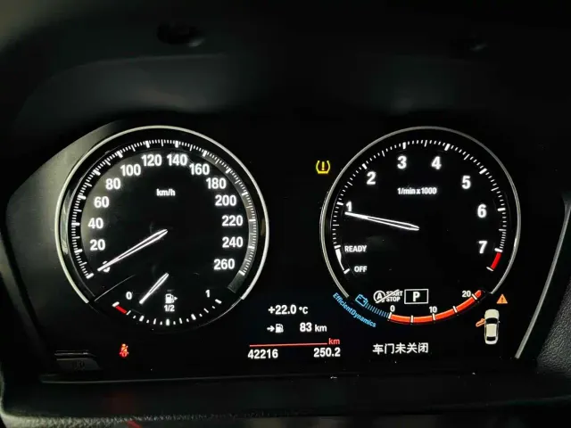 BMW 1 Series — Фото автомобиля 11