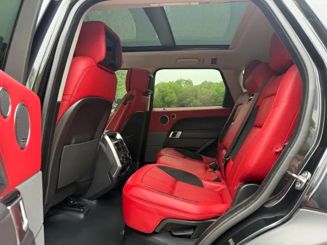 Land Rover Range Rover Sport — Фото автомобиля 5