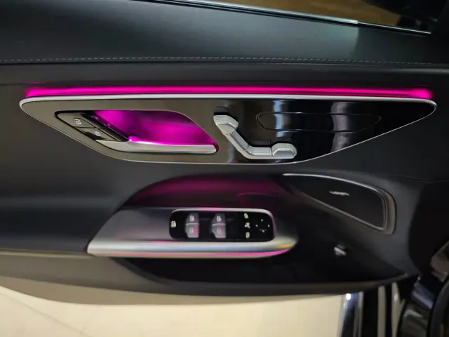 Mercedes-Benz C-Class — Фото автомобиля 13