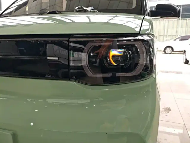 Wuling Hongguang Mini EV — Фото автомобиля 23