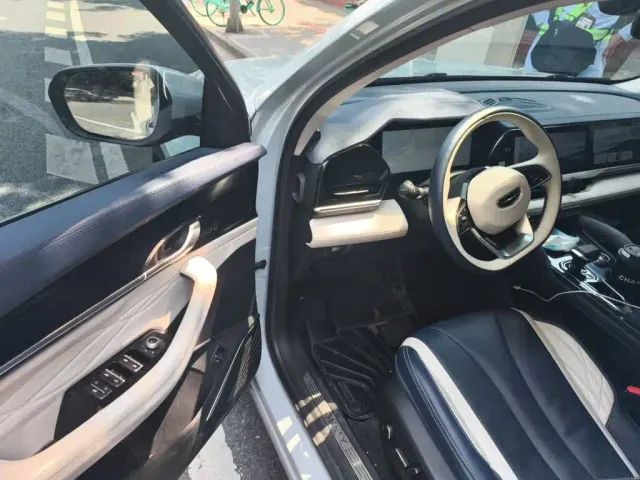 Geely Xingyue L — Фото автомобиля 13