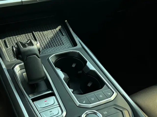Tank 400 — Фото автомобиля 9