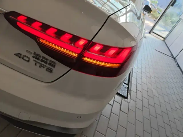 Audi A4L — Фото автомобиля 7