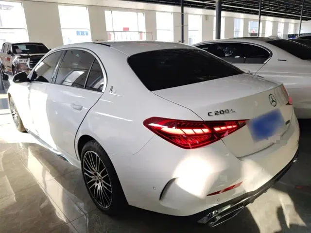 Mercedes-Benz C-Class — Фото автомобиля 4