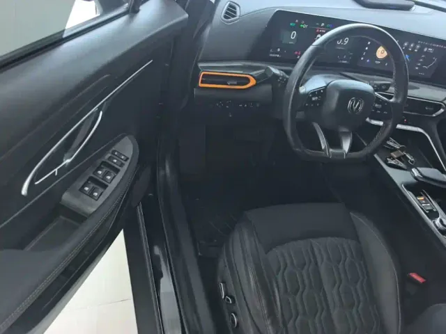 Changan UNI-T — Фото автомобиля 15