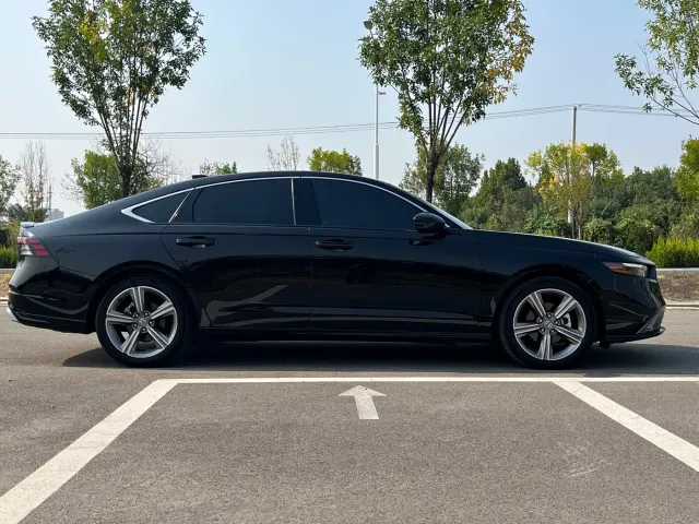 Honda Accord — Фото автомобиля 28