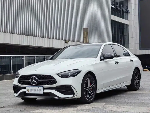 Mercedes-Benz C-Class — Фото автомобиля 2