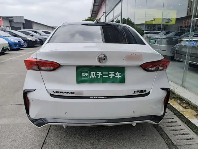 Buick Verano — Фото автомобиля 5