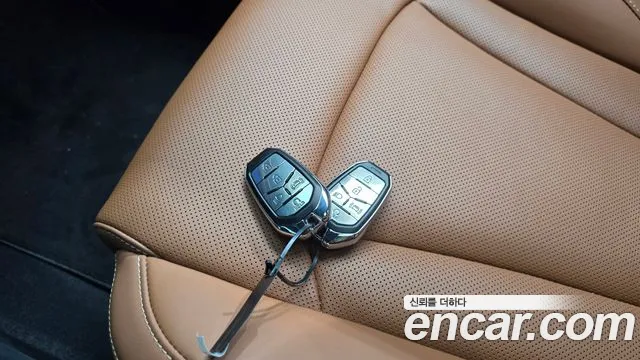 KG_Mobility_Ssangyong Musso Musso (Q300) Дизель 2.2 4WD — Фото автомобиля 12