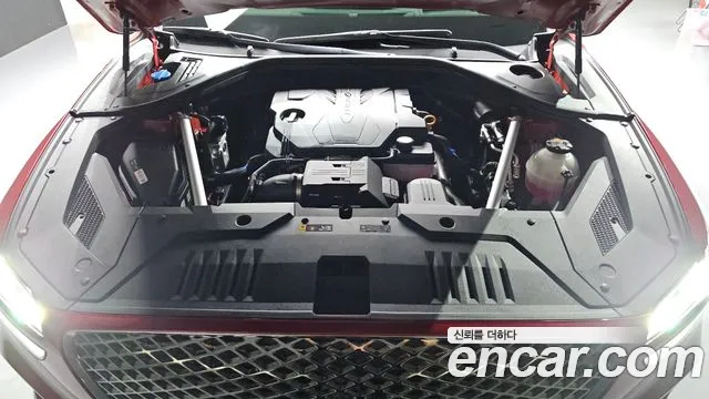 Genesis GV70 2.5T Бензин 2WD — Фото автомобиля 6