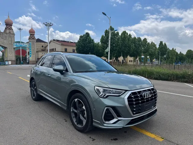Audi Q3 — Фото автомобиля 2