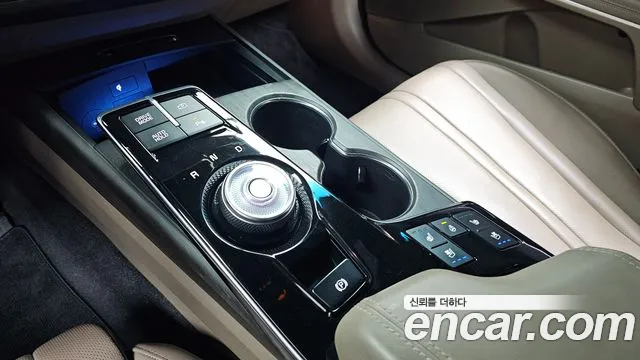 Kia K8 K8 Hybrid — Фото автомобиля 11
