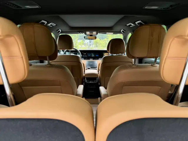 Li Auto ONE — Фото автомобиля 9