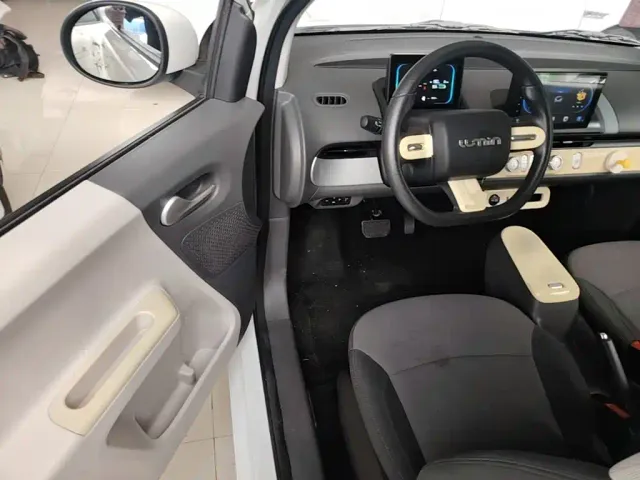 Changan Lumin — Фото автомобиля 15