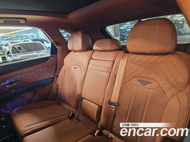 Bentley Bentayga Bentayga — Фото автомобиля 8