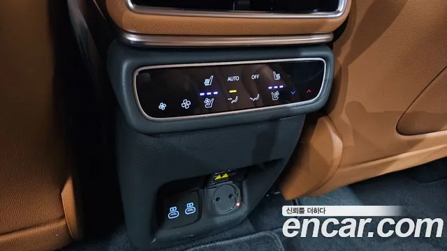 Genesis GV80 2.5T Бензин AWD — Фото автомобиля 28