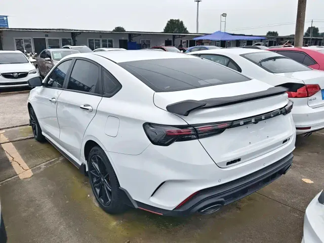 Geely Binrui — Фото автомобиля 15