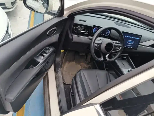 BYD Seal 06 — Фото автомобиля 15