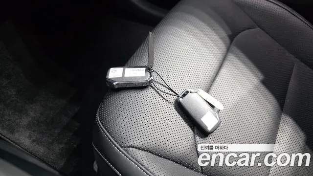 Kia EV6 — Фото автомобиля 22