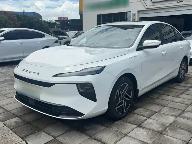 Фотография автомобиля — Roewe D6