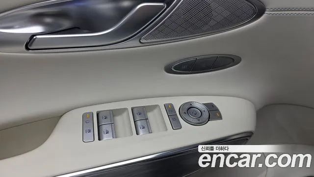 Genesis GV70 Electrified — Фото автомобиля 12