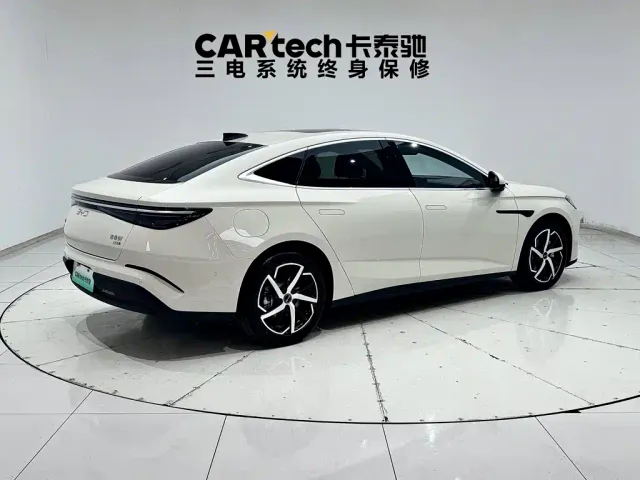 BYD Seal 07 DM-i — Фото автомобиля 5