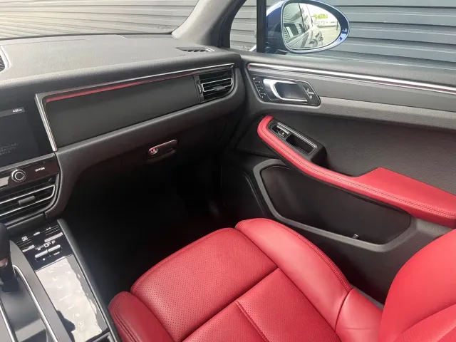 Porsche Macan — Фото автомобиля 11