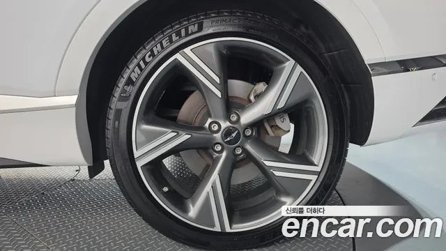 Genesis GV80 — Фото автомобиля 21