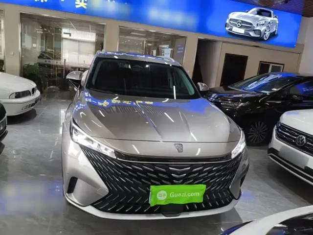 Roewe RX5 — Фото автомобиля 2