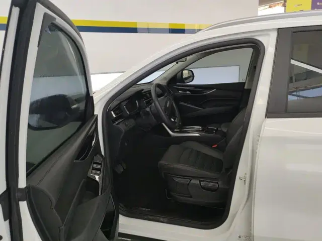 Maxus D60 — Фото автомобиля 9
