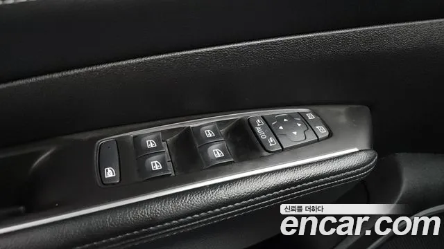 Renault-KoreaSamsung SM6 Новый SM6 — Фото автомобиля 23