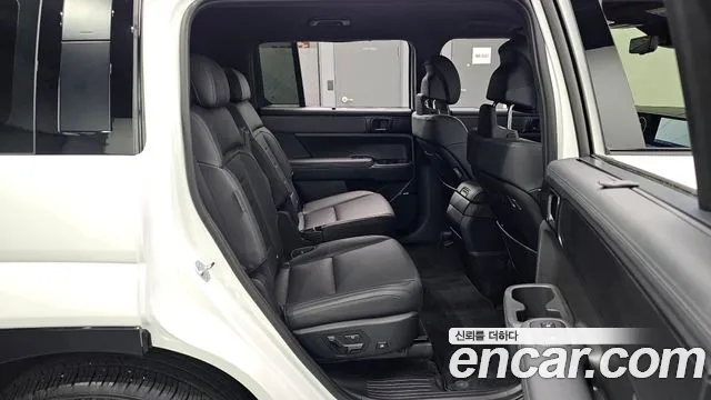 Hyundai Santa Fe MX5 — Фото автомобиля 11