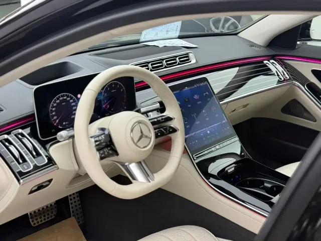 Mercedes-Benz S-Class — Фото автомобиля 5