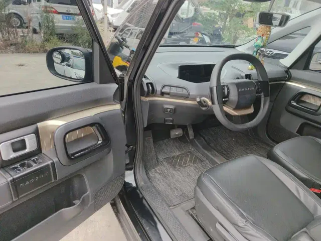 Baojun KiWi EV — Фото автомобиля 11