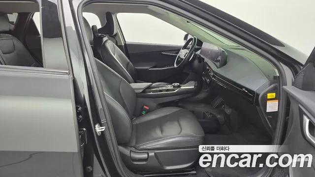 Kia EV6 — Фото автомобиля 11