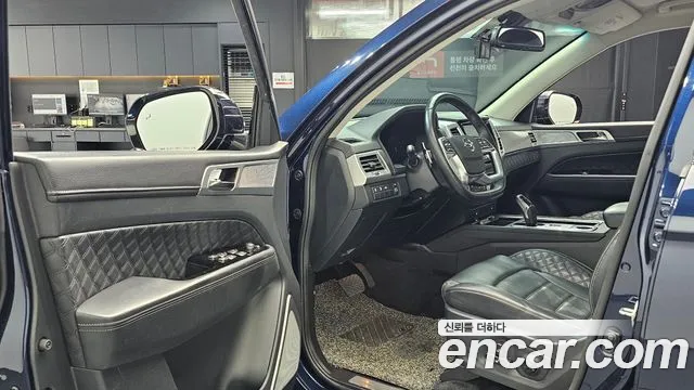 KG_Mobility_Ssangyong Rexton All Rexton Дизель 2.2 2WD — Фото автомобиля 10