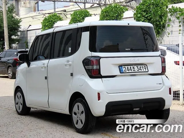 Kia RAY Новый Kia Ray Фургон — Фото автомобиля 3