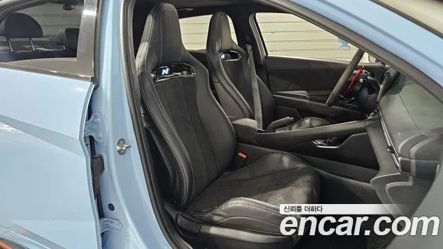 Hyundai AVANTE — Фото автомобиля 11