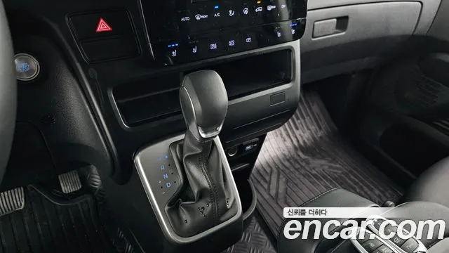 Hyundai Staria Staria L3.5 Карго 3 места — Фото автомобиля 9